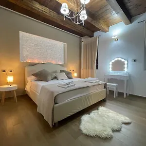 https://vicolosei.emilia-romagnahotels.net